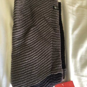 North Face scarf